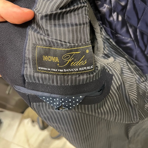 Banana Republic Peacoat woven by Nova Fides in Italy - Picture 3 of 3